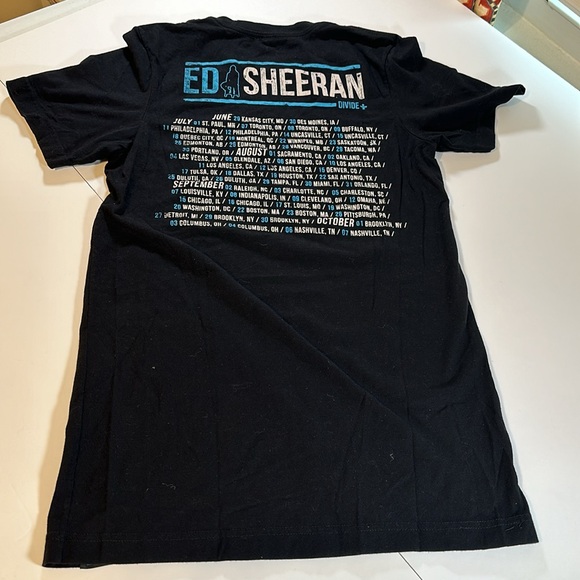 Ed Sheeran Divide Concert Short Sleeve Tee - Picture 7 of 9